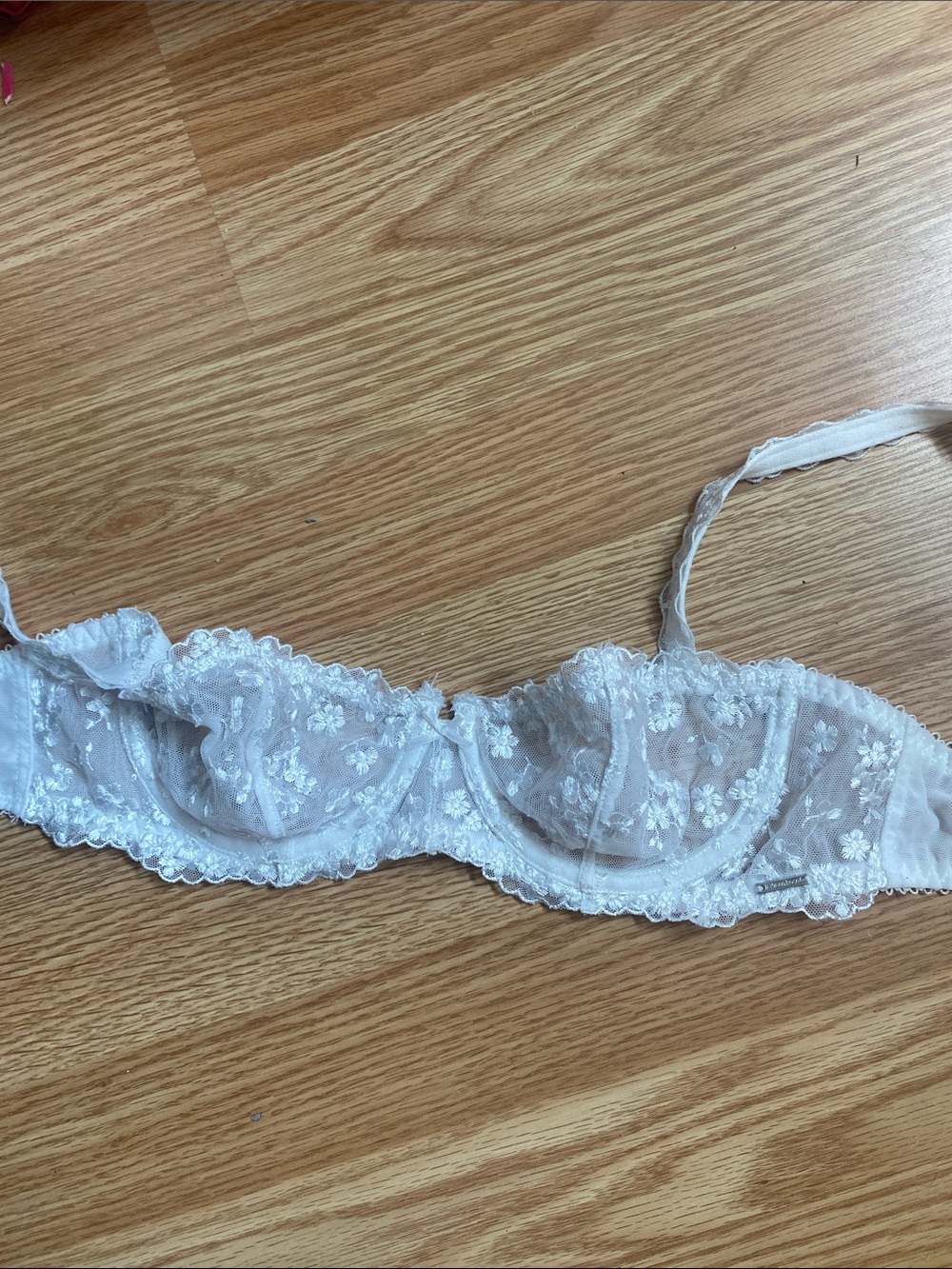 Sheer White Floral Lace Underwire Bra - 34b